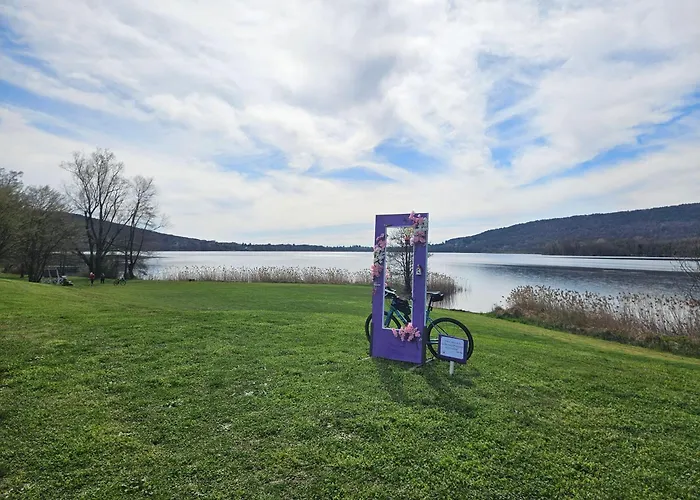 Appartement Lacasadeinonni - Laghi&relax Varano Borghi