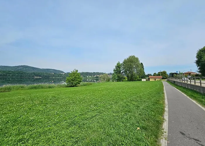 Lacasadeinonni - Laghi&relax Apartment *