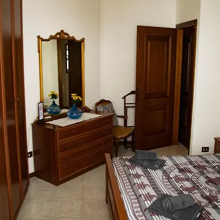 Lacasadeinonni - Laghi&relax Appartement *